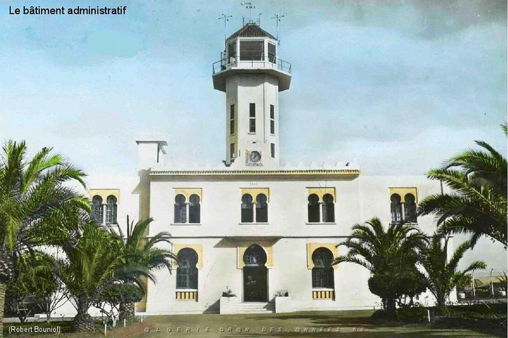 119 - AERODROMES ET BASES 1945-1962-1-BLIDA BA 140 (9).jpg